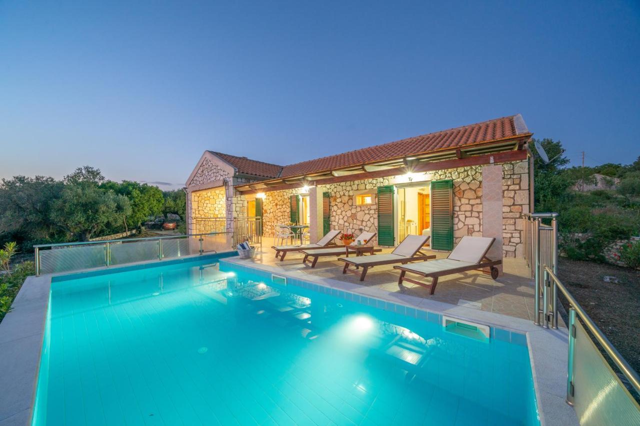 Stone Villa Eriphyle ,Private Witn Sunset View ฟิสคาร์โด ภายนอก รูปภาพ