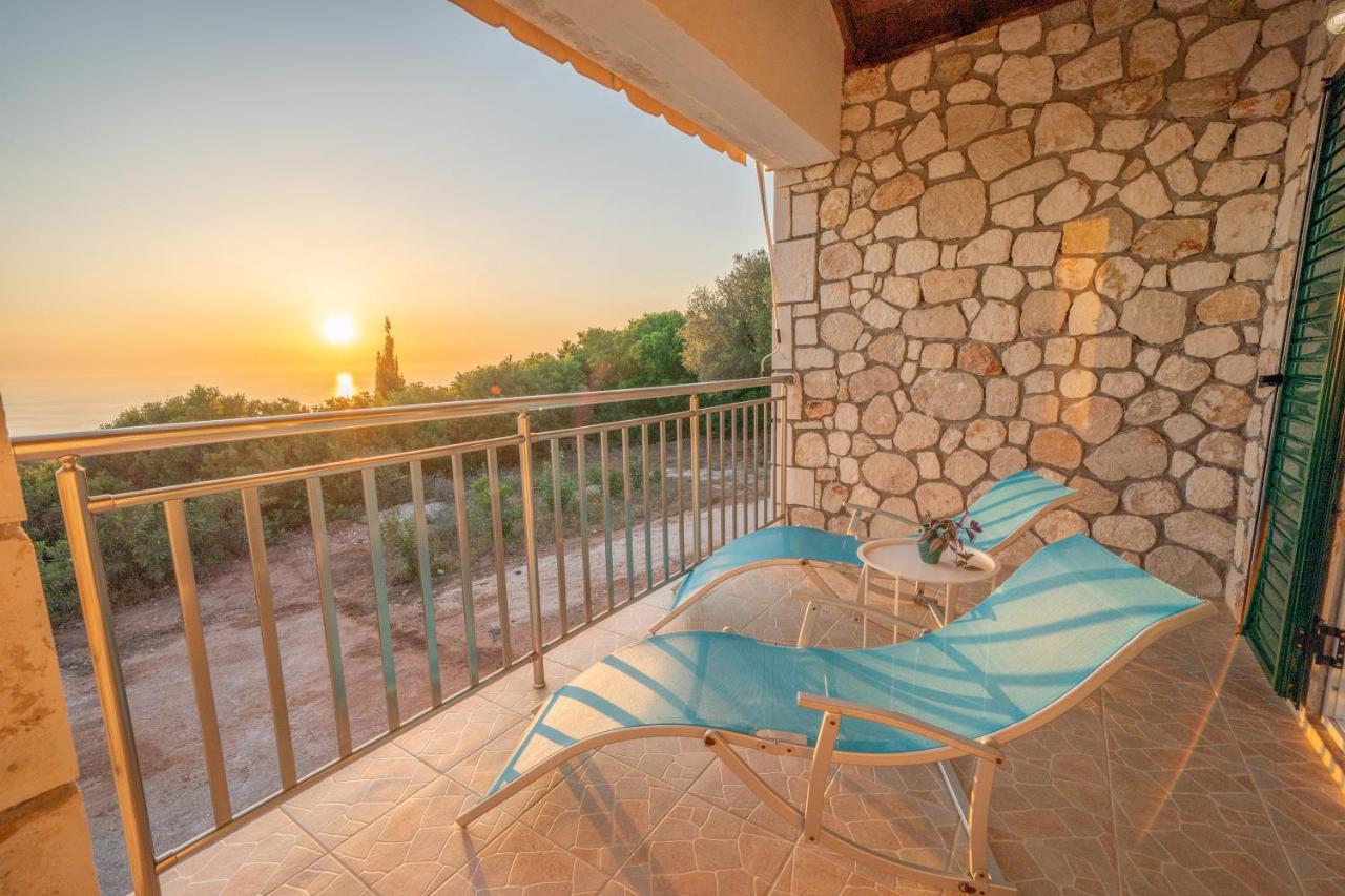 Stone Villa Eriphyle ,Private Witn Sunset View ฟิสคาร์โด ภายนอก รูปภาพ